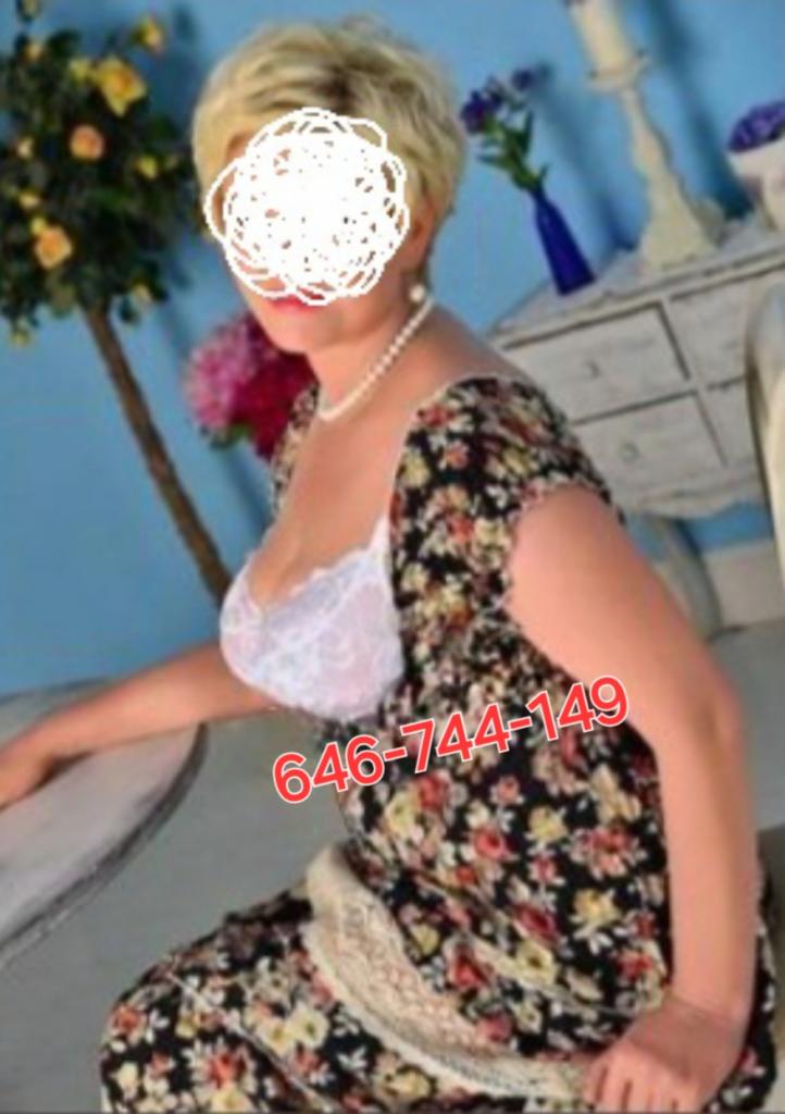 Chica busca chico en La Coruña: 