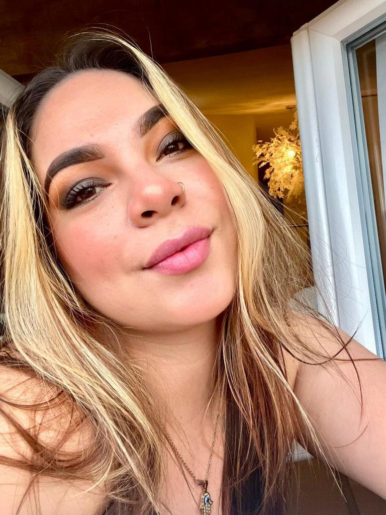 624441631: Chica busca chico en Ibiza