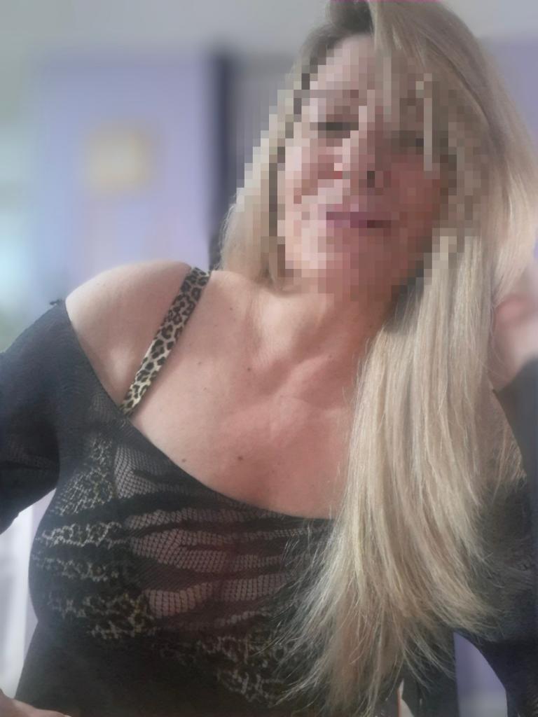 Chica busca chico en Gerona: 