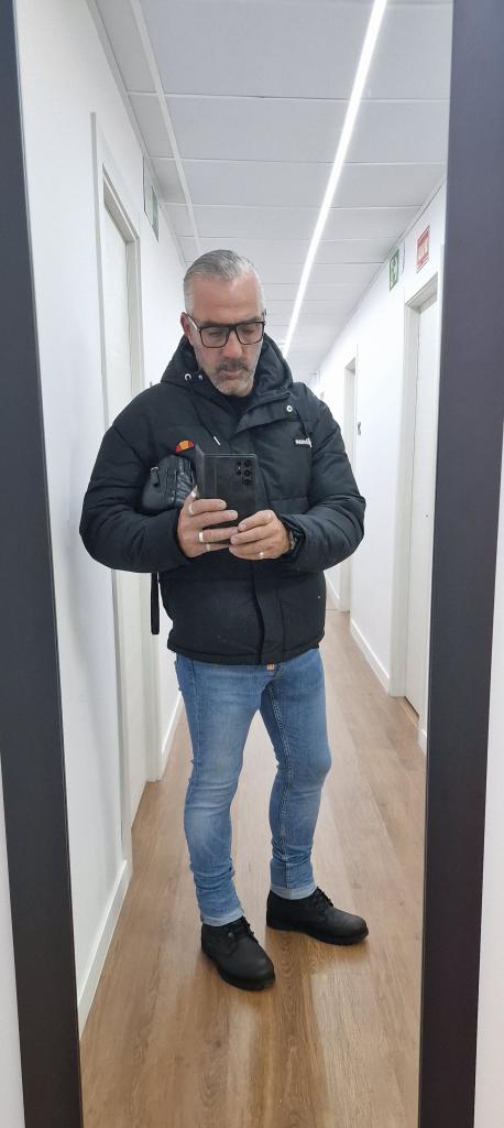 622687452: Chico busca chica en Granada