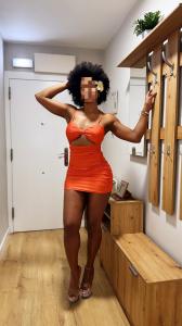 615687097: Chica busca chico en Orense