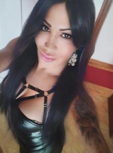 697229451: Transexual en Barcelona