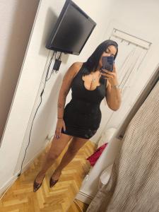643568644: Chica busca chico en Madrid