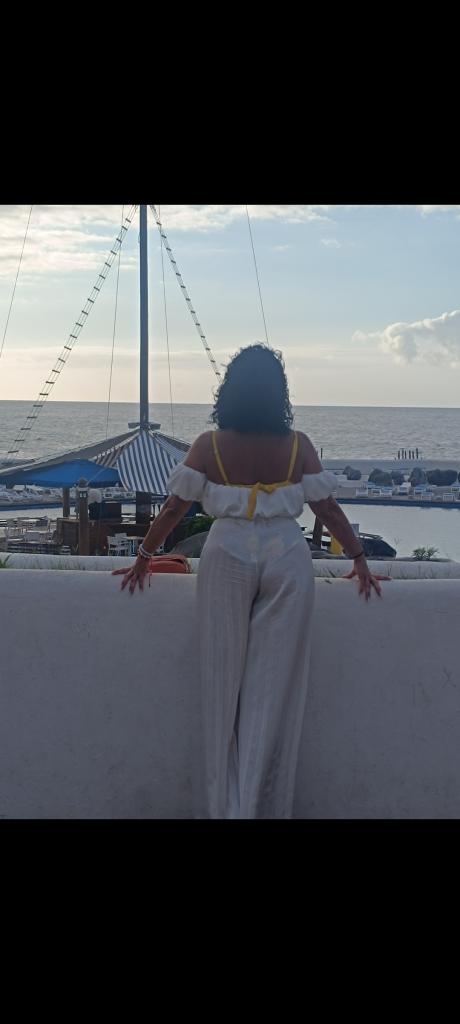 Chica busca chico en Tenerife: 