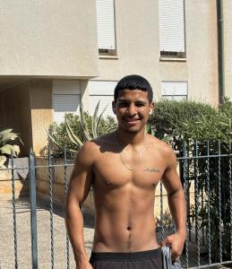 Chico busca chica en Mallorca: 