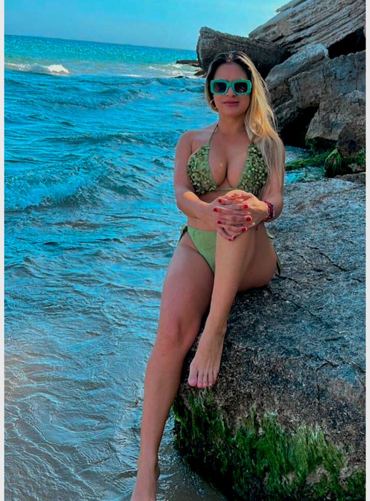 Chica busca chico en Málaga: Chica busca chico