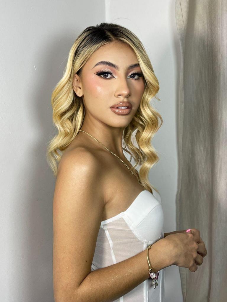 Chica busca chico en Alicante: 