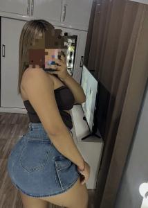 632057245: Chica busca chico en Málaga