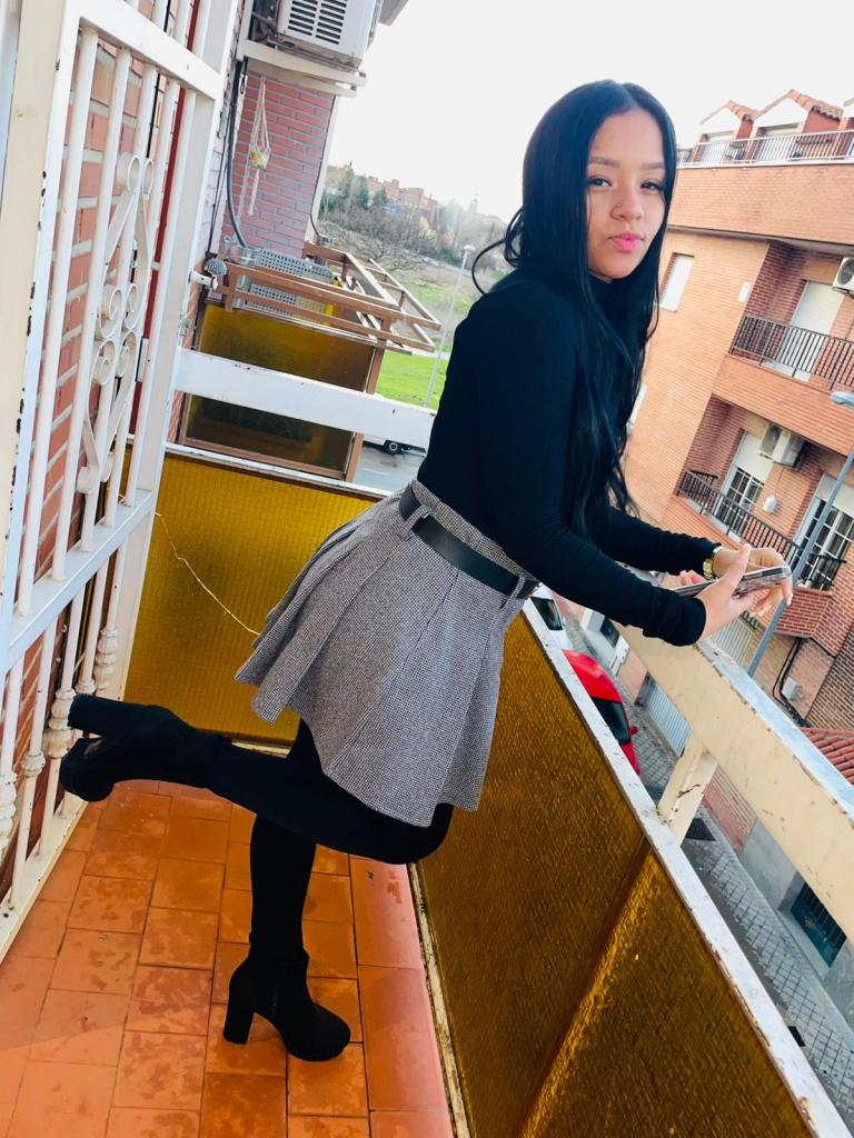 Chica busca chico en Madrid: 