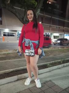 611295048: Chica busca chico en Zaragoza