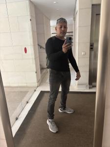 Chico busca chica en Madrid: 