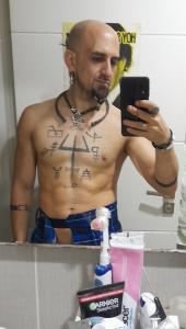 Chico busca chica en Madrid: 