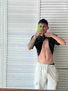 Chico busca chica en Mallorca: 