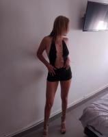 698503881: Chica busca chico en Madrid