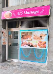 Chica busca chico en Barcelona: 