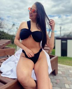 623143909: Chica busca chico en Madrid