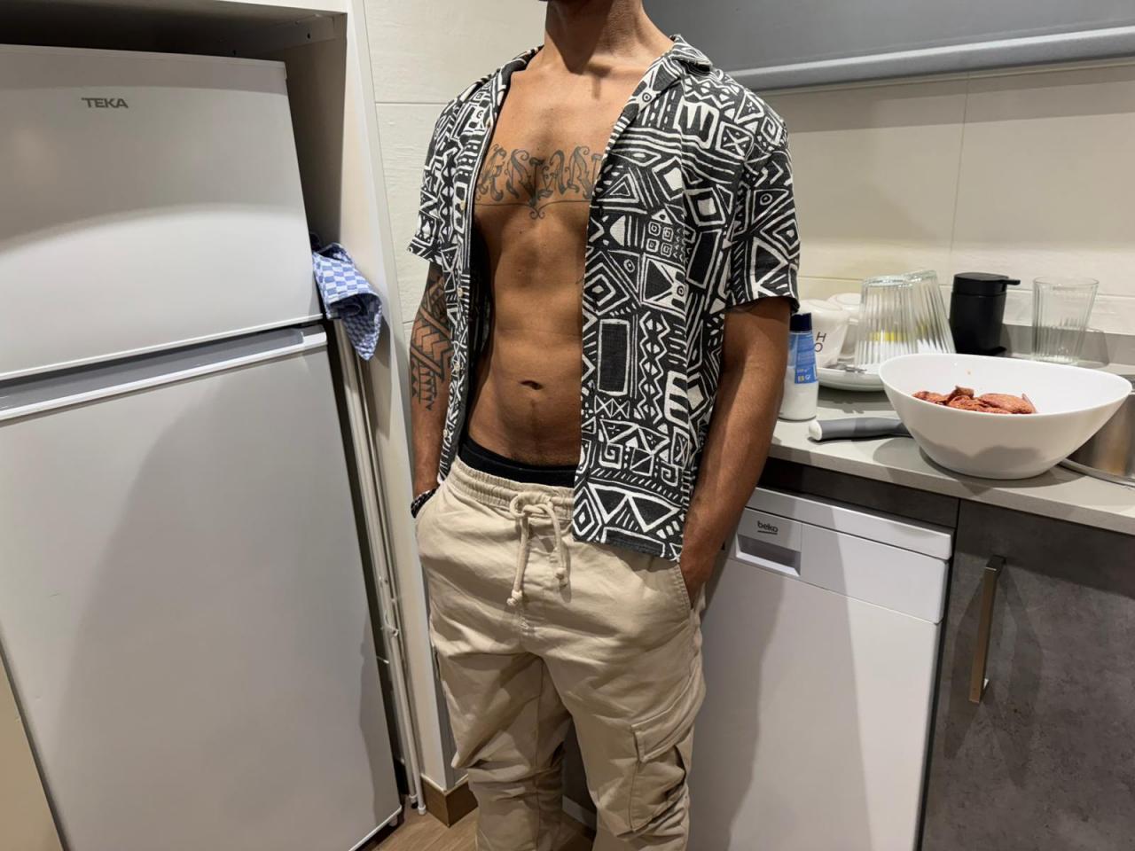 Chico busca chica en Pontevedra: 