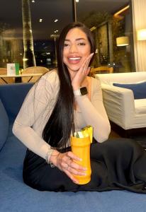 627527520: Chica busca chico en Barcelona