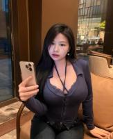 647004930: Chica busca chico en Granada