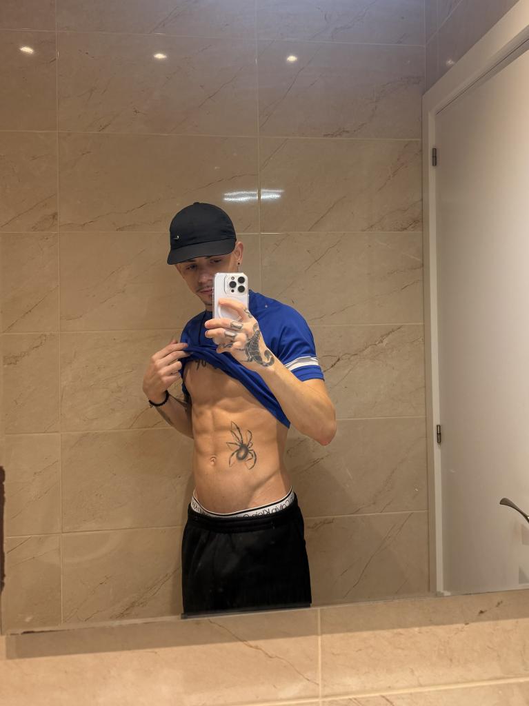 Chico busca chica en Barcelona: 