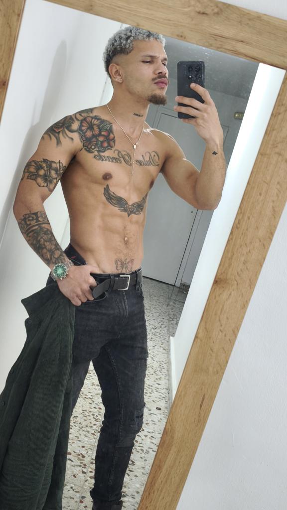 600244244: Chico busca chica en Asturias