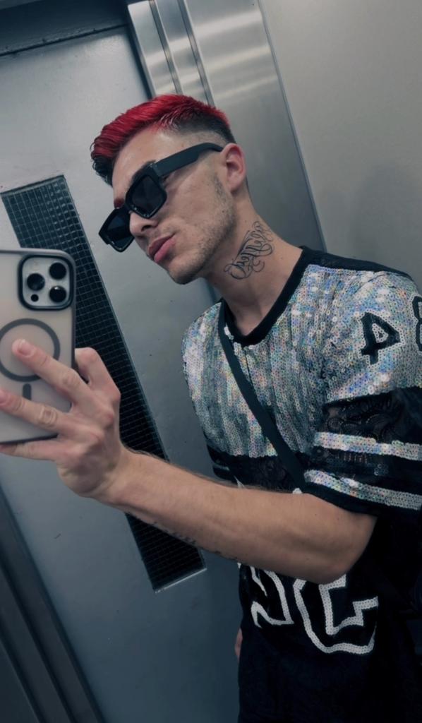 Chico busca chica en Málaga: 