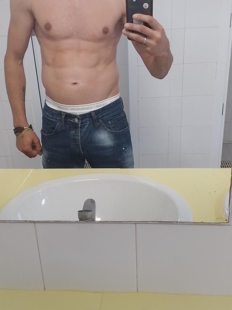 Chico busca chica en Navarra: 