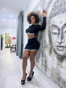 Chica busca chico en Orense: 