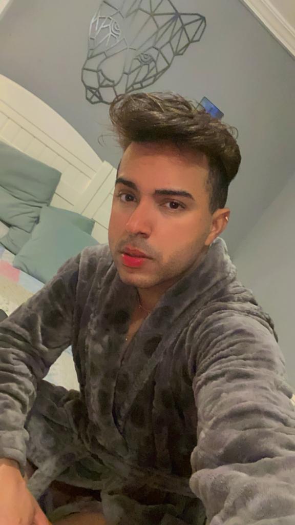 Chico busca chica en Asturias: 