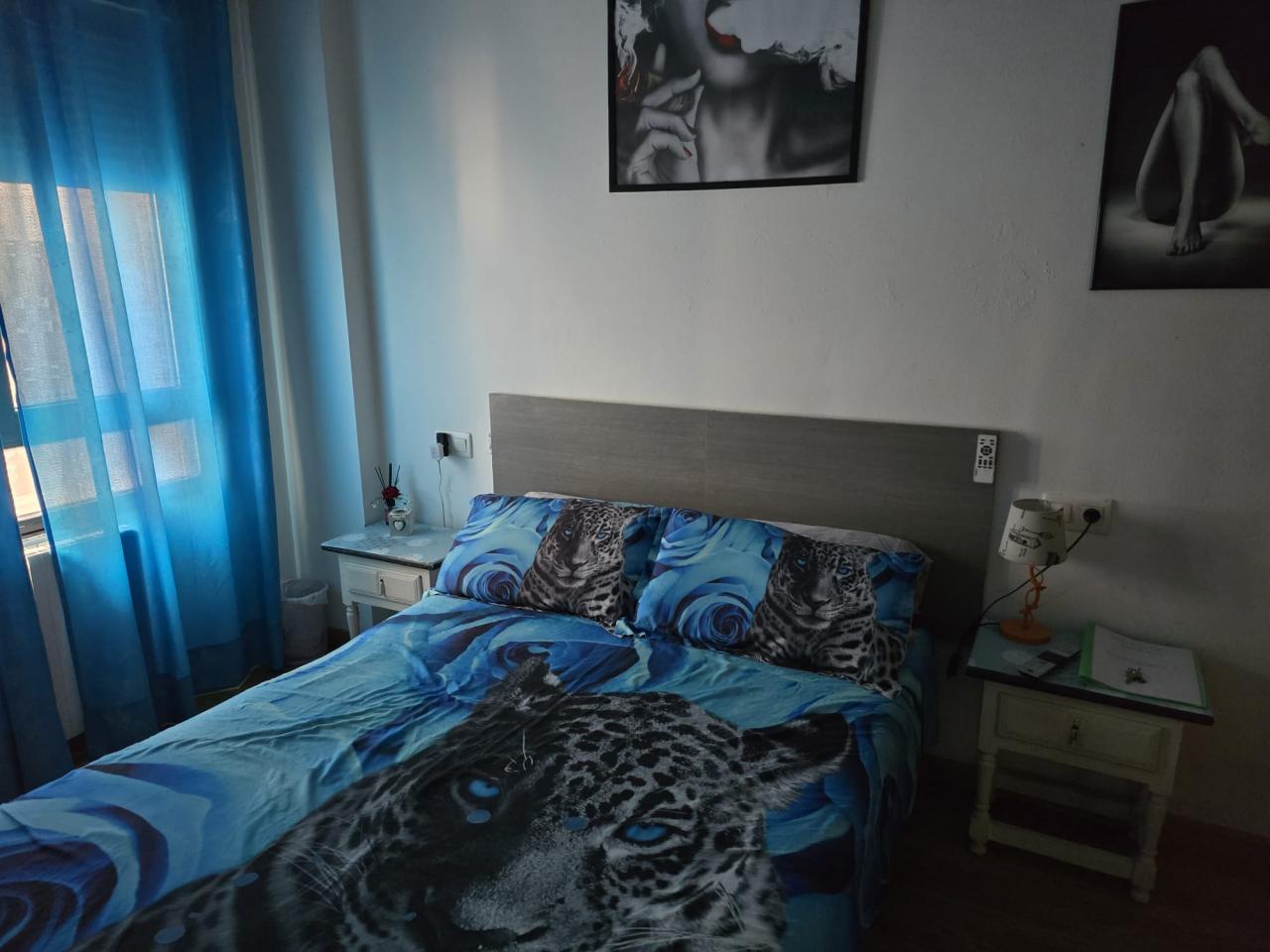 Chica busca chico en León: 