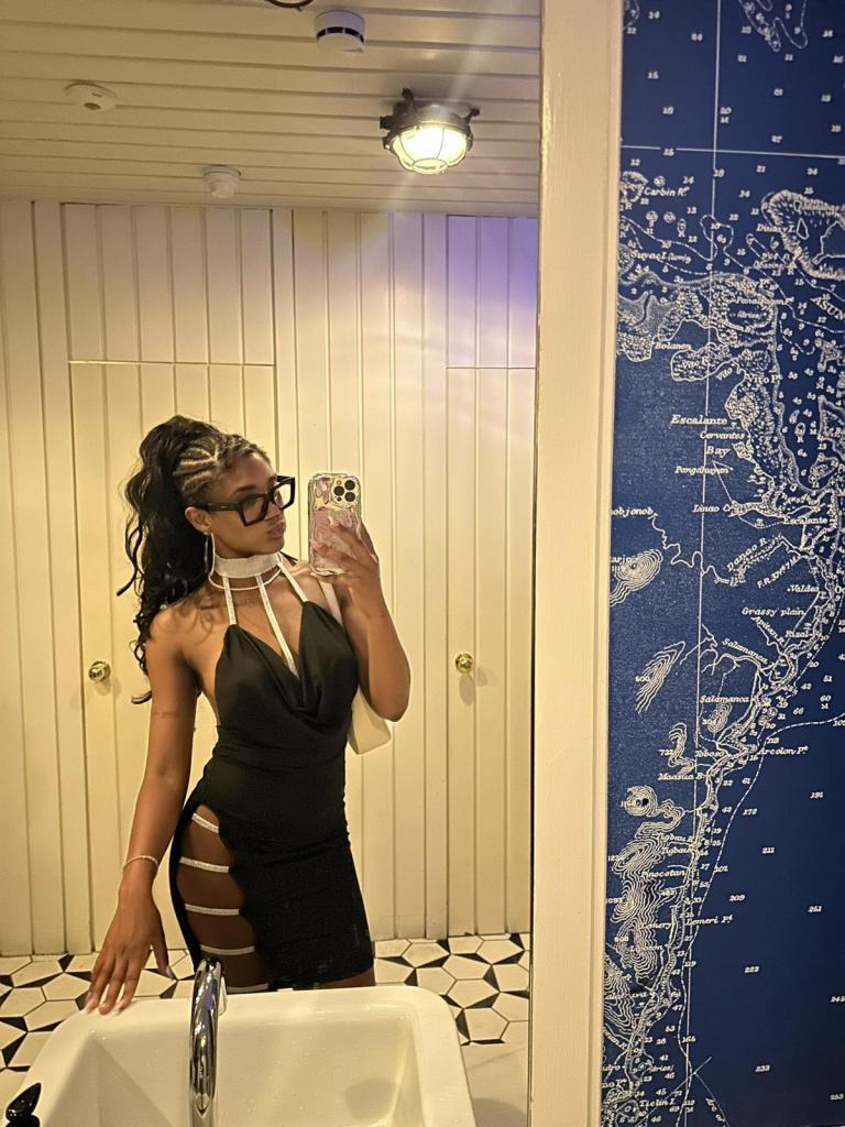 Chica busca chico en Barcelona: 