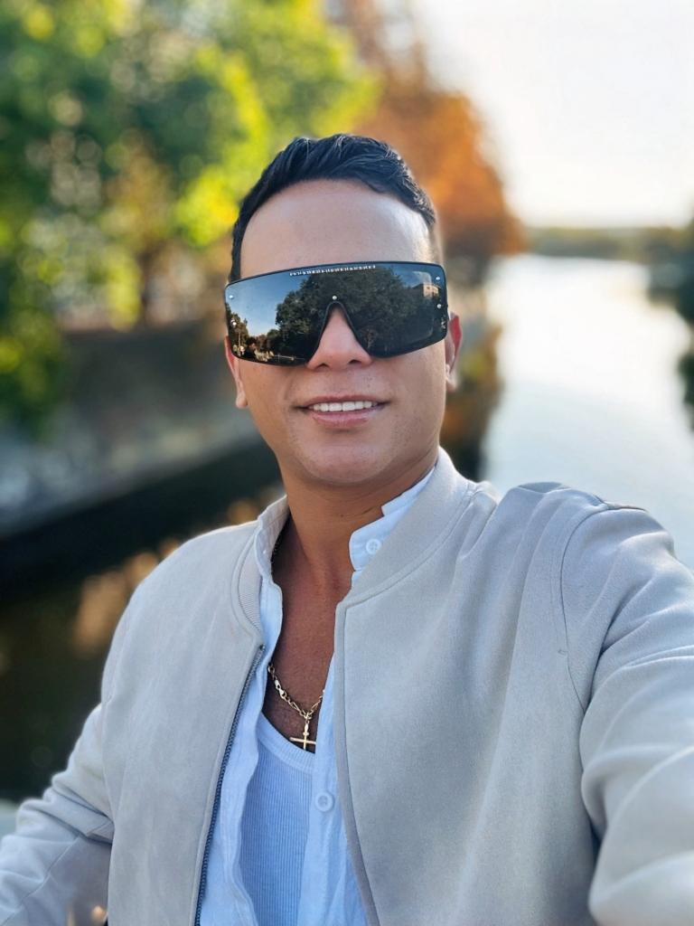 631225566: Chico busca chica en Mallorca