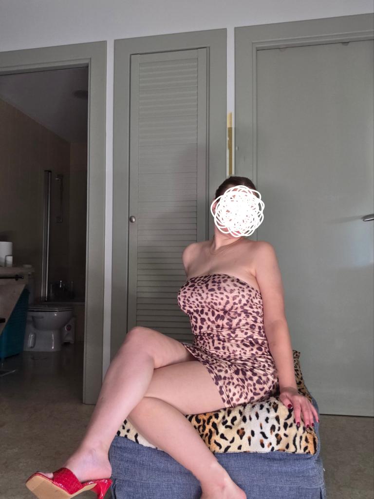 Chica busca chico en Sevilla: 