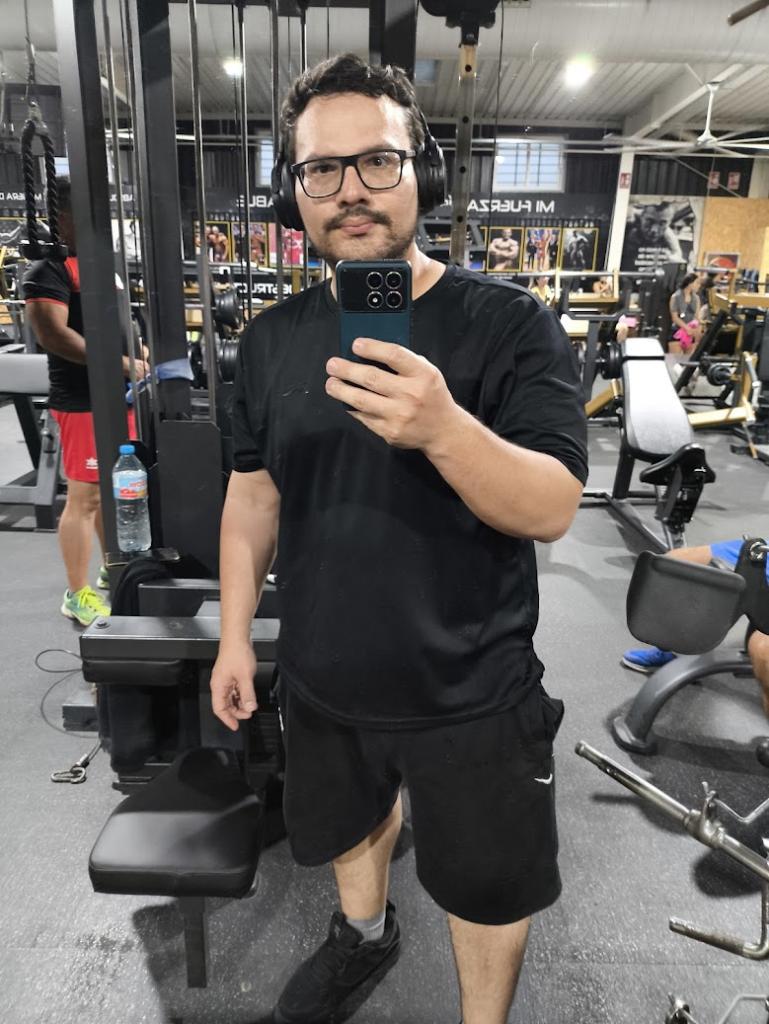 Chico busca chica en Murcia: 