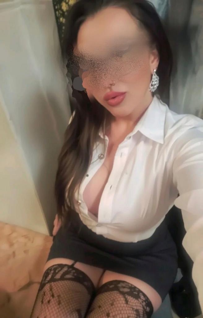 641434734: Chica busca chico en Murcia