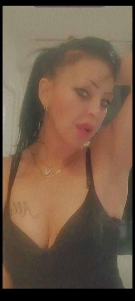 Chica busca chico en Gerona: 