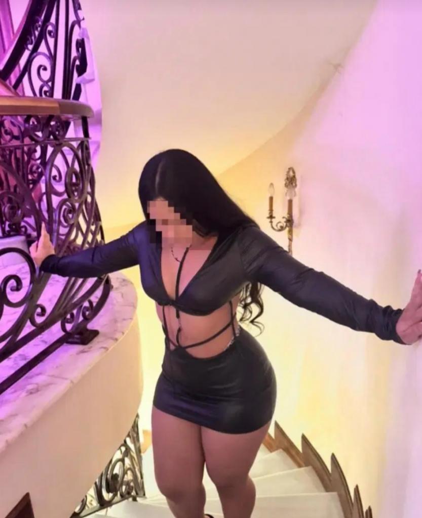 Chica busca chico en Huesca: 