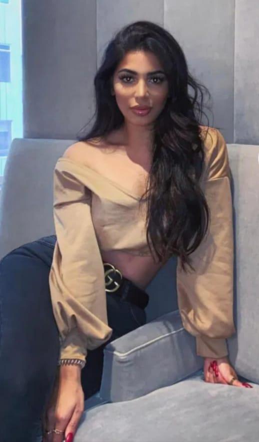 Chica busca chico en Sevilla: 