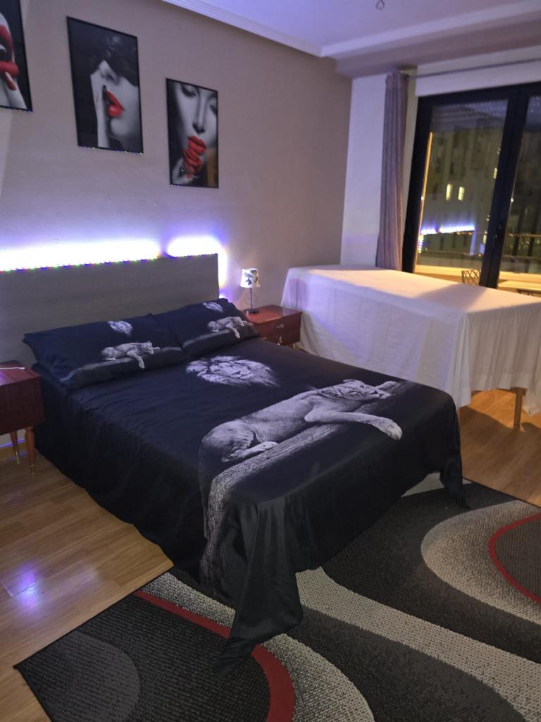 Chica busca chico en León: 