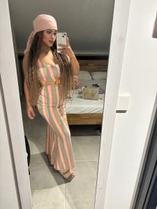 Chica busca chico en Cádiz: 