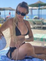 651621908: Chica busca chico en Barcelona