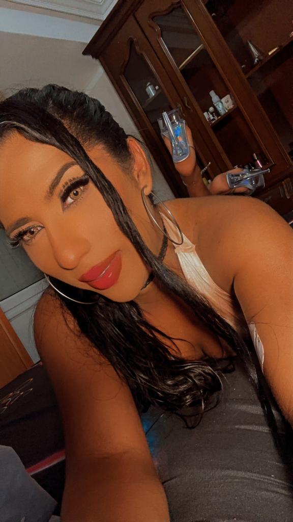 634313790: Transexual en Lugo