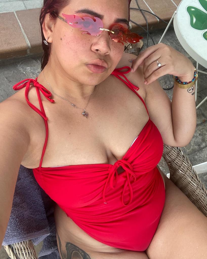 Chica busca chico en Cádiz: 