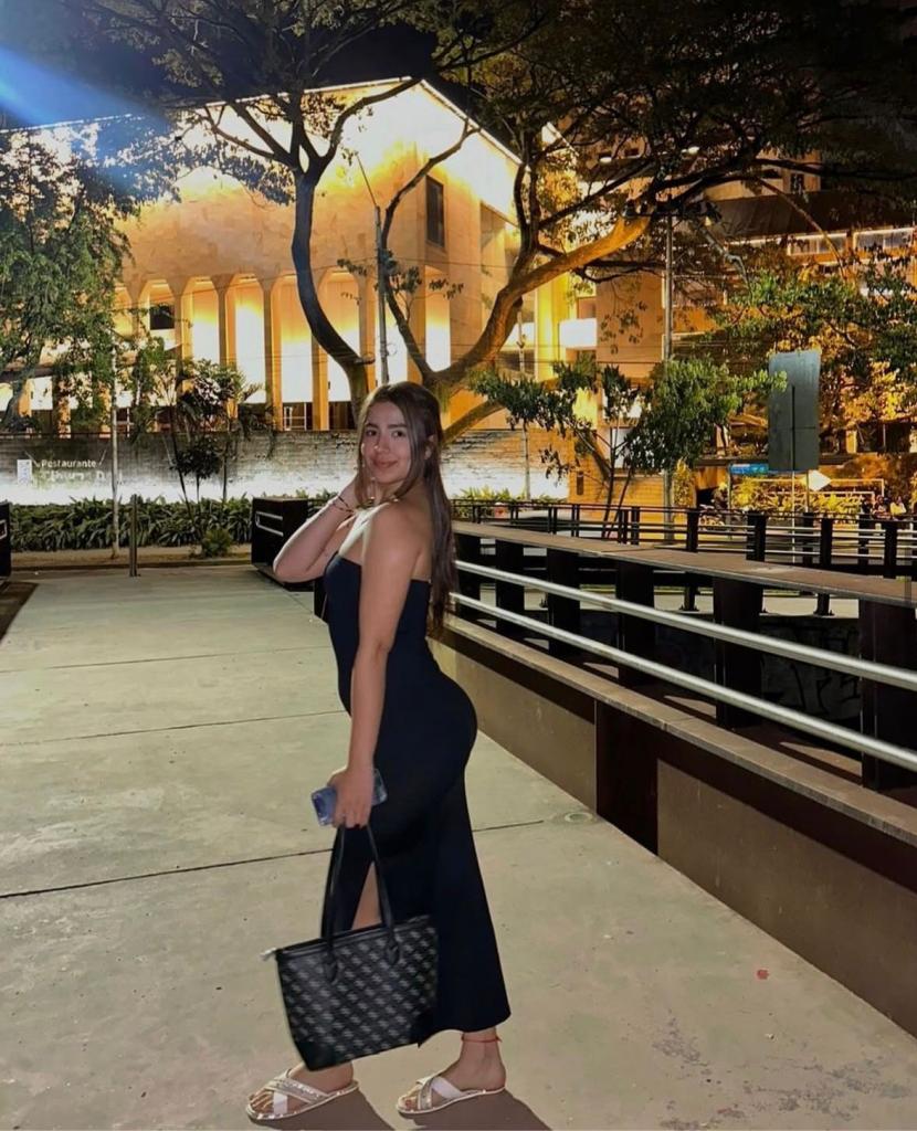 Chica busca chico en Barcelona: 