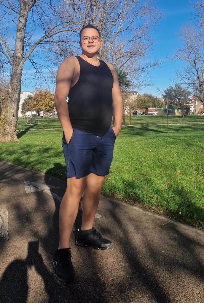 Chico busca chica en Asturias: 