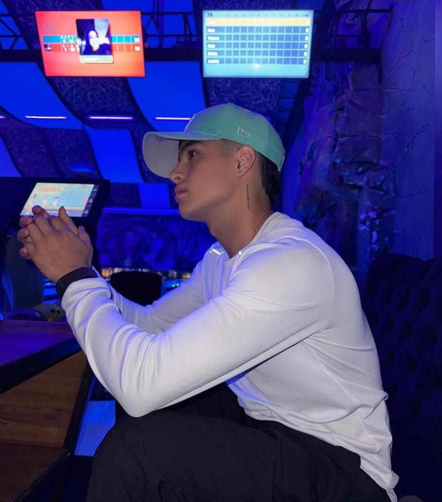 610394926: Chico busca chica en Zaragoza