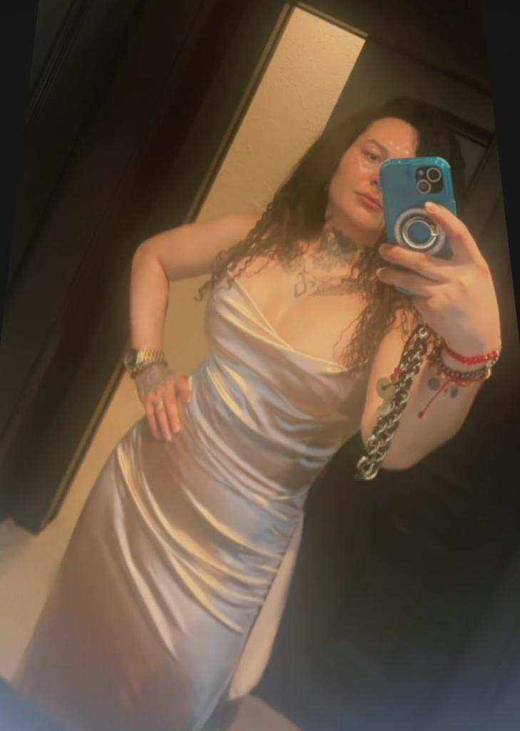 666130162: Transexual en La Coruña