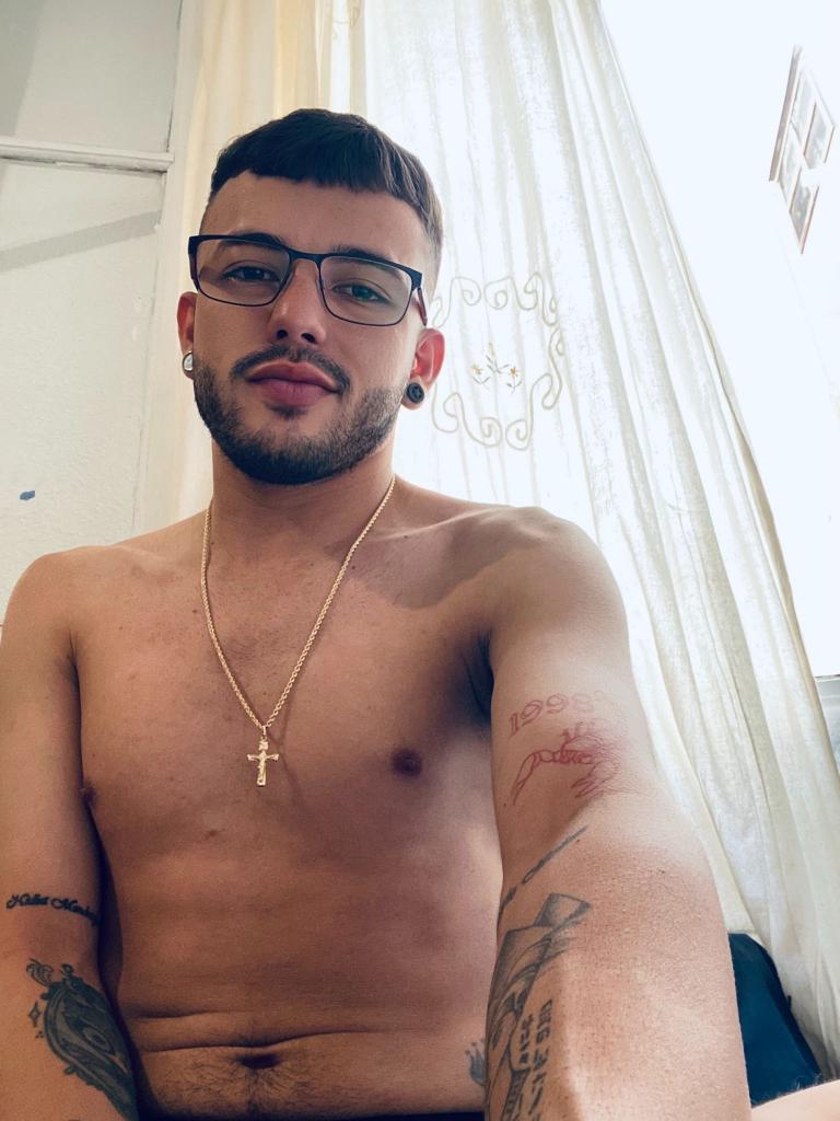 Chico busca chica en Barcelona: 