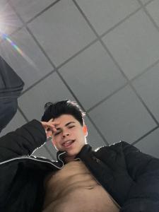 659807424: Chico busca chica en Alicante