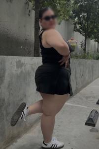 664241482: Chica busca chico en Zaragoza